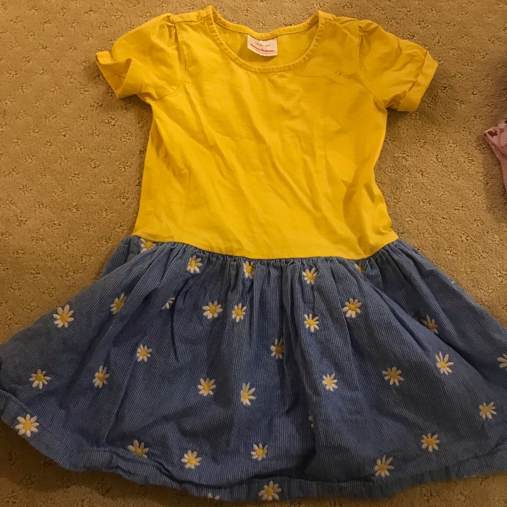 Yellow dress for 5 yo